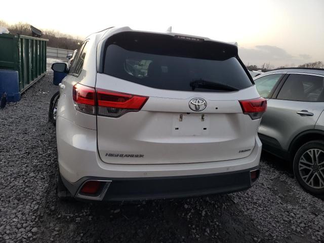 Фото 6 с аукциона – 2018 TOYOTA HIGHLANDER с VIN 5TDYZRFH9JS270160