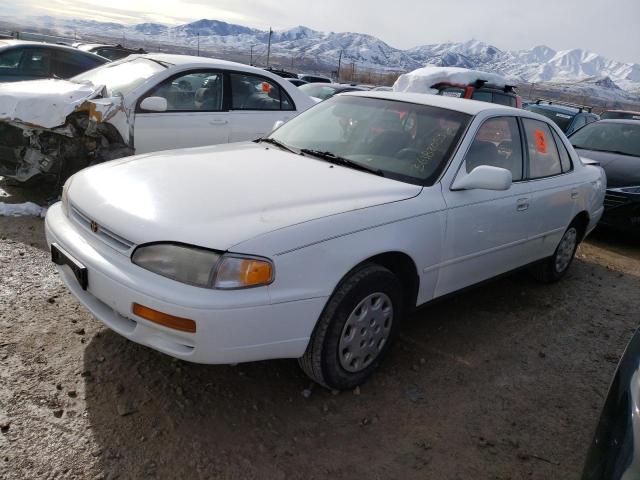 TOYOTA CAMRY LE 1995 with VIN JT2SK12E1S0330940 - Photo from auction