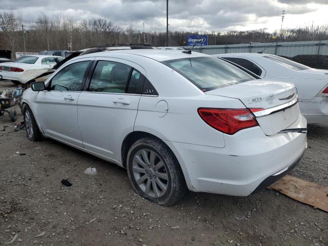 Photo 2 from auction – 2013 CHRYSLER 200 TOURIN with VIN 1C3CCBBB8DN649668