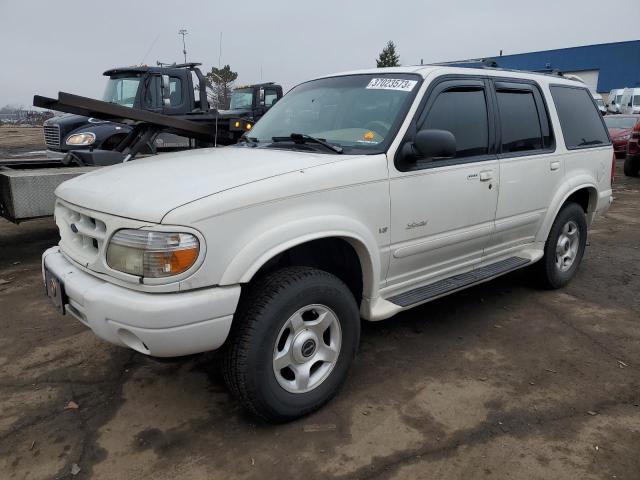 FORD EXPLORER L 2000 with VIN 1FMDU85P6YZB37120 - Photo from auction