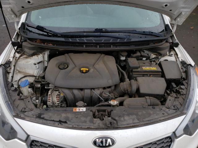 Photo 11 from auction – 2016 KIA FORTE LX with VIN KNAFX4A64G5443925