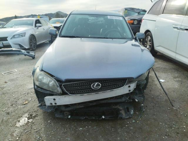 Photo 5 from auction – 2004 LEXUS IS 300 with VIN JTHBD192940089935