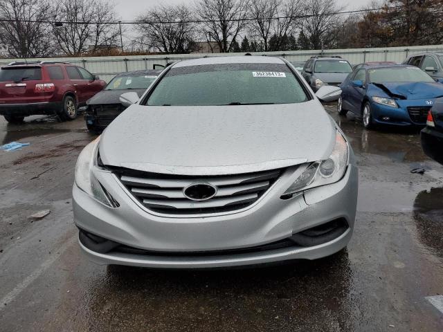 Photo 5 from auction – 2014 HYUNDAI SONATA GLS with VIN 5NPEB4AC6EH880602