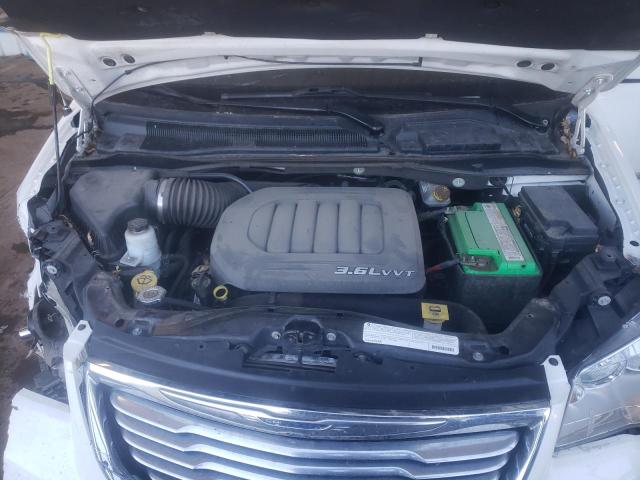 Photo 12 from auction – 2012 CHRYSLER TOWN & COU with VIN 2C4RC1BG7CR207705