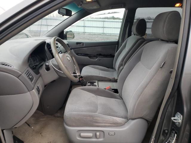 Photo 7 from auction – 2005 TOYOTA SIENNA with VIN 5TDBA23C75S032925