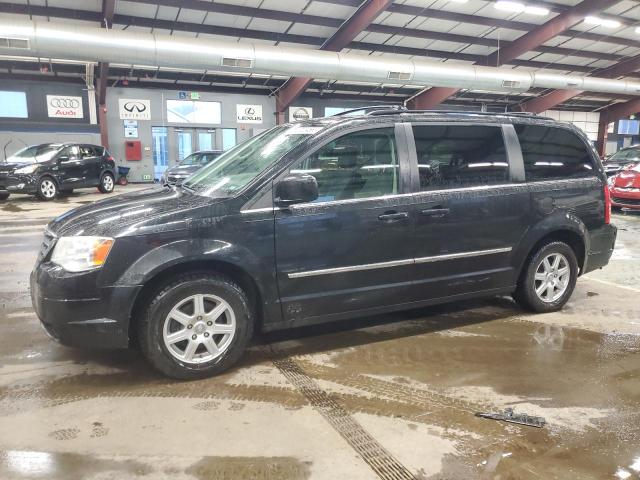 CHRYSLER TOWN & COU 2010 with VIN 2A4RR5D10AR352493 - Photo from auction