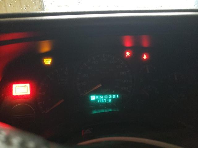 Photo 9 from auction – 2001 CHEVROLET SILVERADO with VIN 2GCEK19T011296968