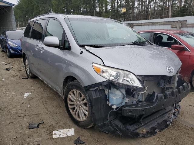 Photo 4 from auction – 2012 TOYOTA SIENNA XLE with VIN 5TDYK3DC0CS245952