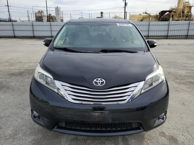 Photo 5 from auction – 2017 TOYOTA SIENNA XLE with VIN 5TDYZ3DC5HS840072
