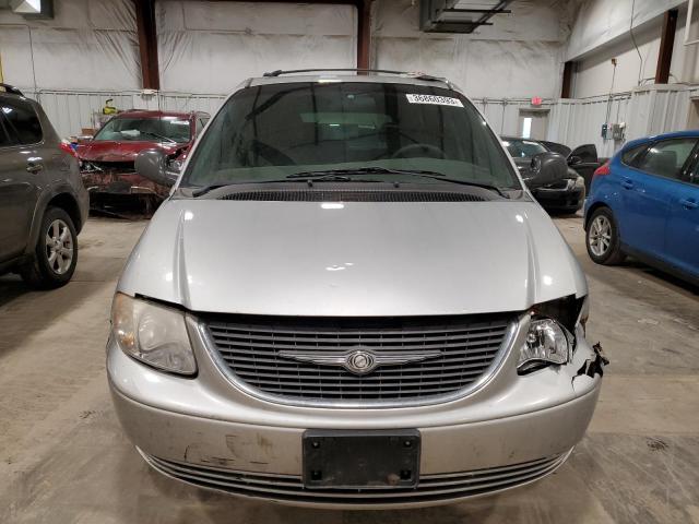 Photo 5 from auction – 2002 CHRYSLER TOWN & COU with VIN 2C4GP74L12R631131