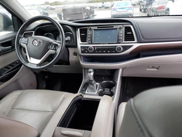 Photo 8 from auction – 2016 TOYOTA HIGHLANDER with VIN 5TDDKRFHXGS260006