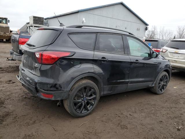 Photo 3 from auction – 2019 FORD ESCAPE SE with VIN 1FMCU9GD6KUB77528