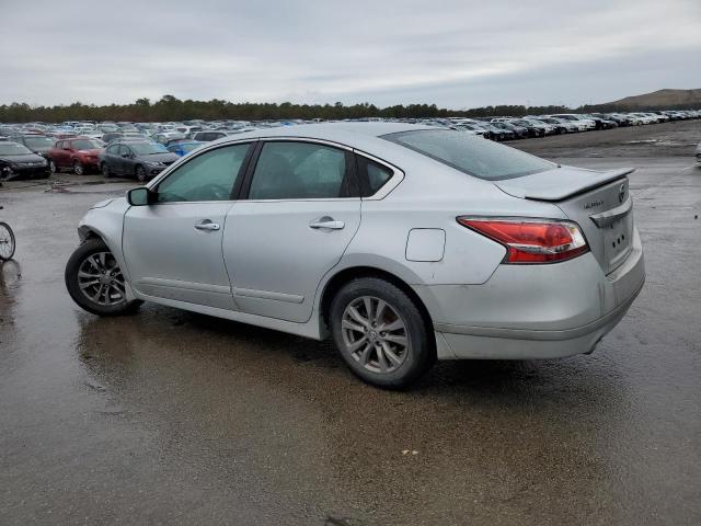 Photo 2 from auction – 2015 NISSAN ALTIMA 2.5 with VIN 1N4AL3AP0FN372657