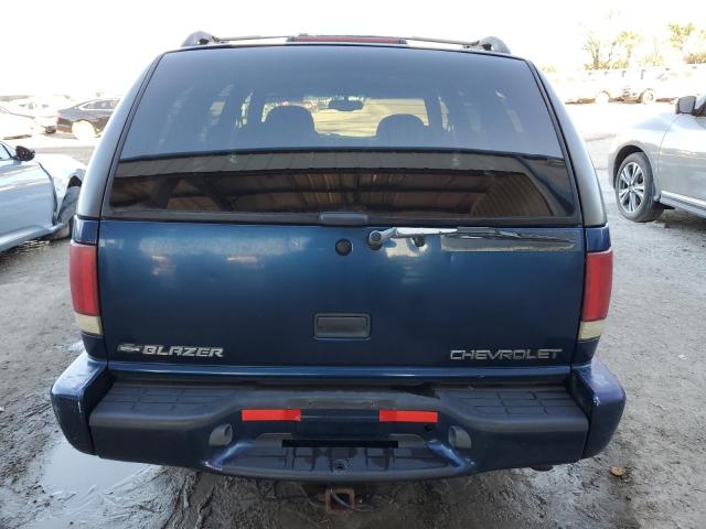 Photo 6 from auction – 2000 CHEVROLET BLAZER with VIN 1GNCS13W0Y2347915