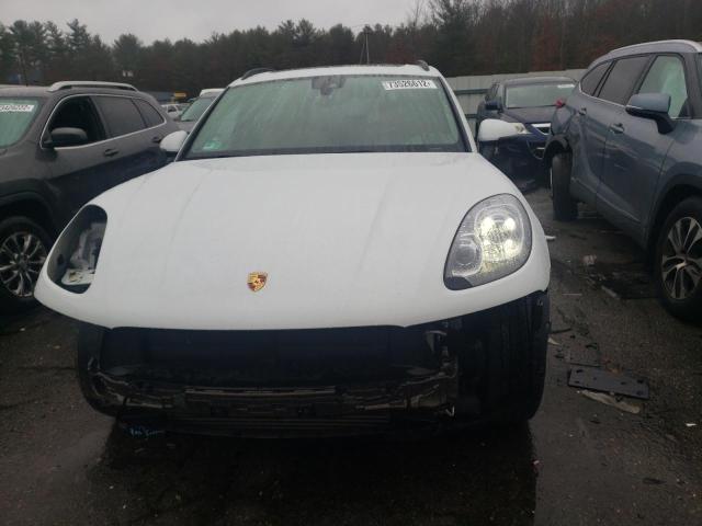 Photo 5 from auction – 2018 PORSCHE MACAN with VIN WP1AA2A57JLB14342