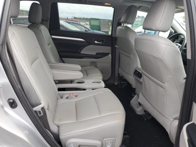 Photo 10 from auction – 2016 TOYOTA HIGHLANDER with VIN 5TDKKRFH9GS151432
