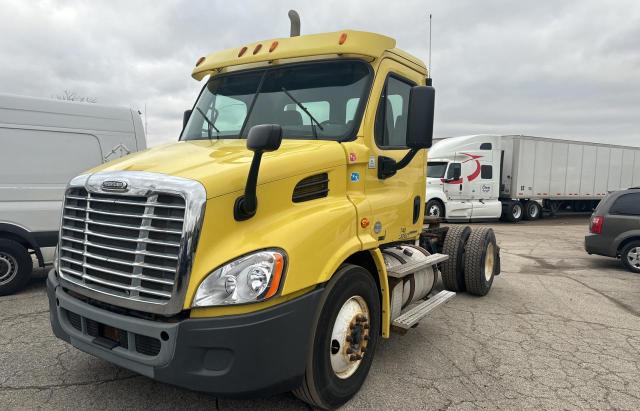 Photo 2 from auction – 2011 FREIGHTLINER CASCADIA 1 with VIN 1FUBGADVXBSAZ0759