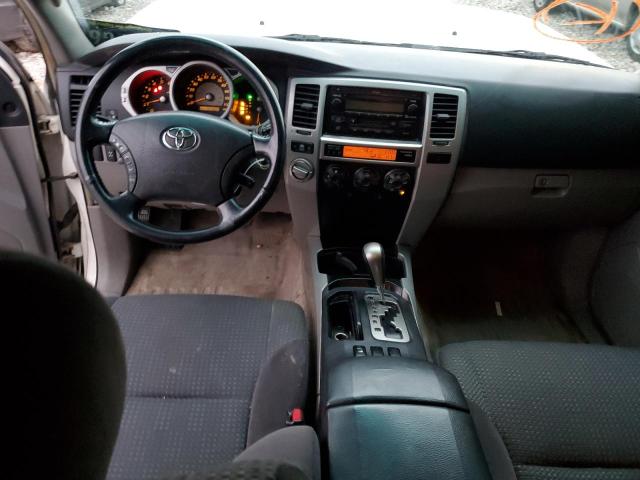 Photo 8 from auction – 2005 TOYOTA 4RUNNER SR with VIN JTEBU14R450056618