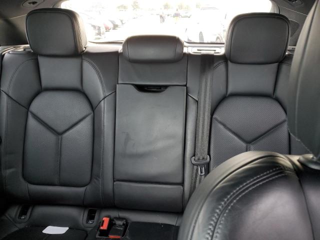 Photo 10 from auction – 2018 PORSCHE MACAN with VIN WP1AA2A51JLB06950