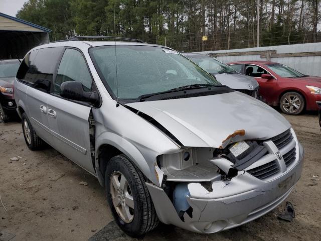 Photo 4 from auction – 2005 DODGE GRAND CARA with VIN 2D4GP44L35R354472