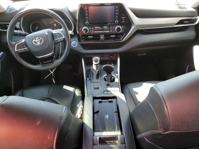 Photo 8 from auction – 2021 TOYOTA HIGHLANDER with VIN 5TDGARAH8MS009830