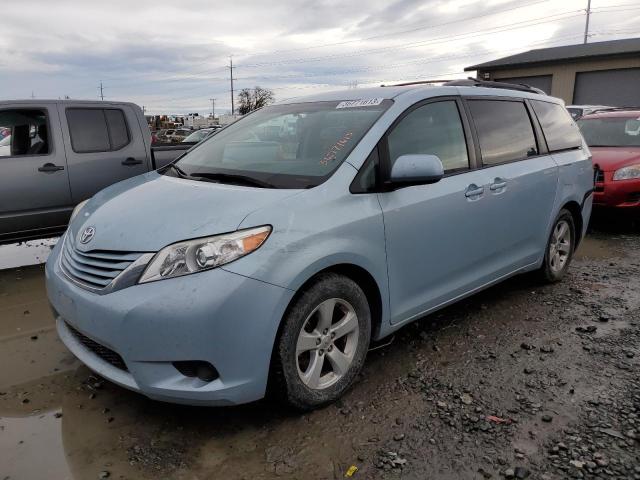 Photo 1 from auction – 2016 TOYOTA SIENNA LE with VIN 5TDKK3DC2GS752377