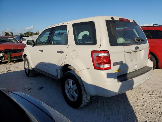 Photo 2 from auction – 2010 FORD ESCAPE XLS with VIN 1FMCU0C71AKD09696