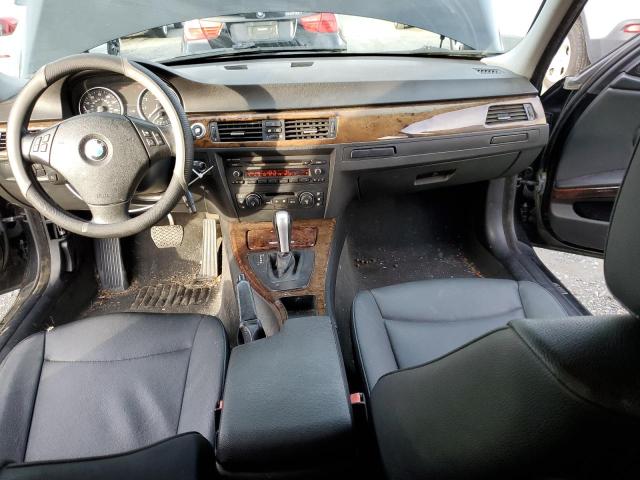 Photo 8 from auction – 2006 BMW 325 I AUTO with VIN WBAVB17536NK35833