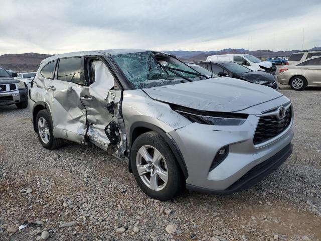 Photo 4 from auction – 2021 TOYOTA HIGHLANDER with VIN 5TDBZRBH2MS118365