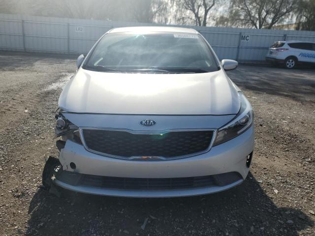 Photo 5 from auction – 2017 KIA FORTE LX with VIN 3KPFL4A73HE022761