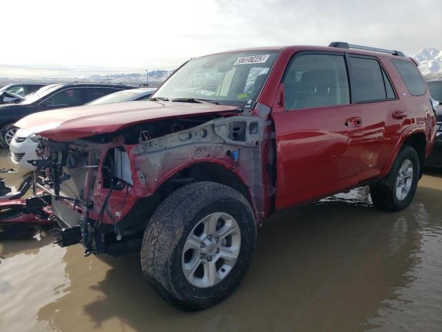 TOYOTA 4RUNNER SR 2022 with VIN JTEEU5JR4N5267040 - Photo from auction