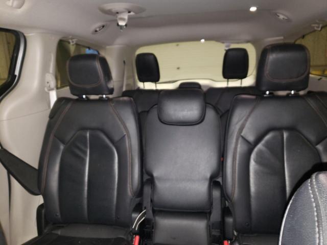 Photo 10 from auction – 2018 CHRYSLER PACIFICA T with VIN 2C4RC1BG3JR353256