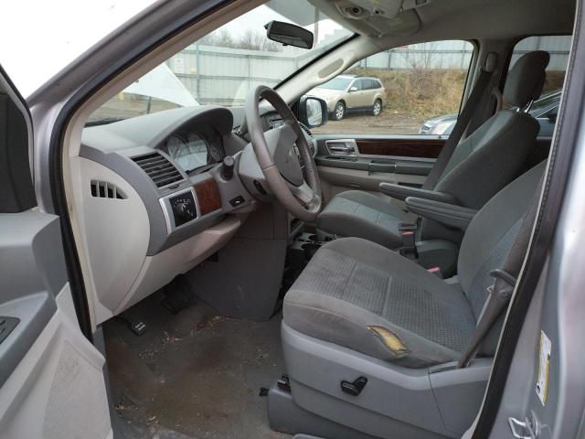 Photo 7 from auction – 2010 CHRYSLER TOWN & COU with VIN 2A4RR5DX5AR340330