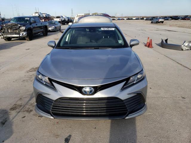 Photo 5 from auction – 2022 TOYOTA CAMRY LE with VIN 4T1C31AK5NU577953