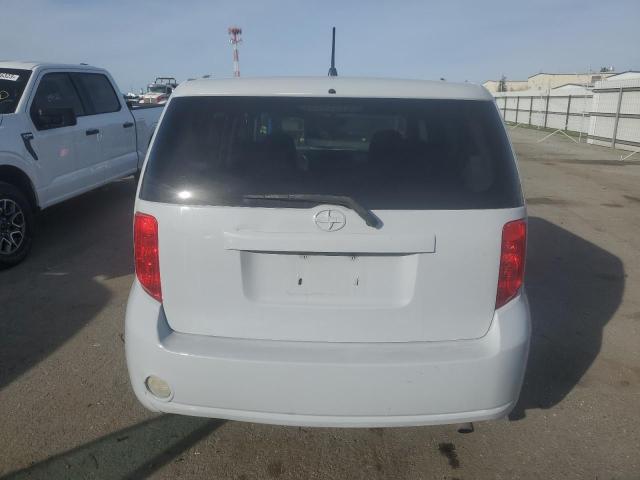 Photo 6 from auction – 2010 TOYOTA SCION XB with VIN JTLZE4FE8A1103671