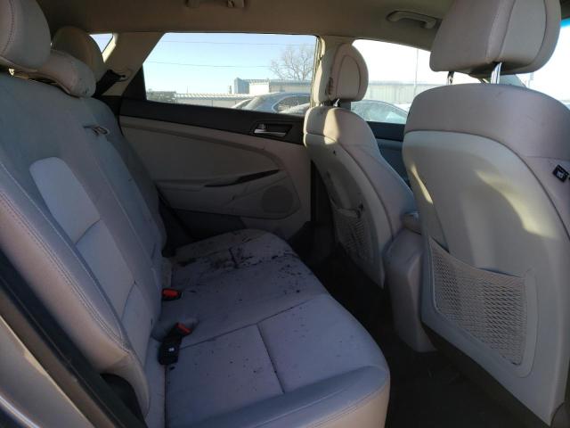 Photo 11 from auction – 2018 HYUNDAI TUCSON SEL with VIN KM8J33A47JU691306
