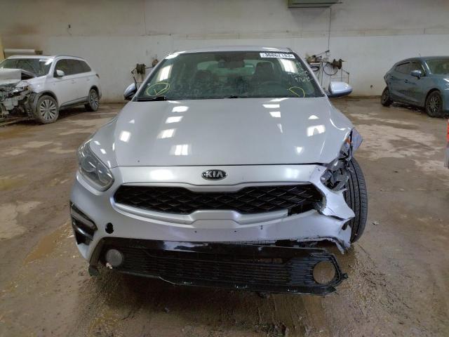 Photo 5 from auction – 2019 KIA FORTE FE with VIN 3KPF24AD2KE050549