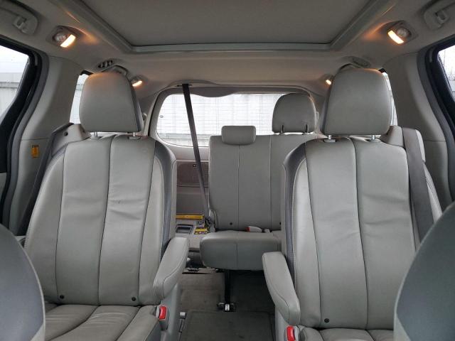 Photo 10 from auction – 2013 TOYOTA SIENNA XLE with VIN 5TDDK3DC2DS058745