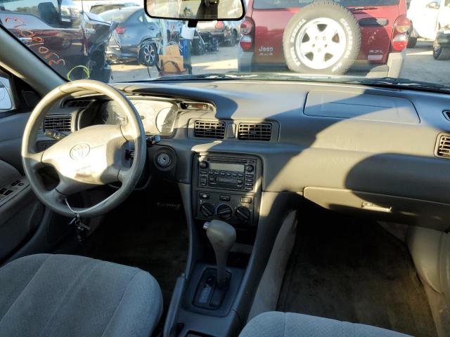 Photo 8 from auction – 2000 TOYOTA CAMRY CE with VIN 4T1BG22K6YU681246