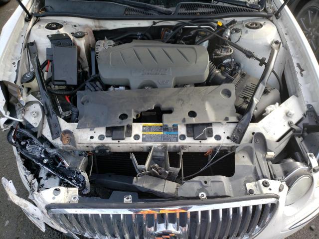 Photo 11 from auction – 2008 BUICK LACROSSE C with VIN 2G4WD582X81229895