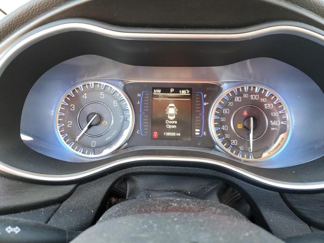 Photo 9 from auction – 2015 CHRYSLER 200 LIMITE with VIN 1C3CCCAB8FN688402