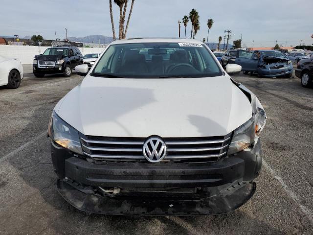 Photo 5 from auction – 2013 VOLKSWAGEN PASSAT SE with VIN 1VWBP7A33DC034358