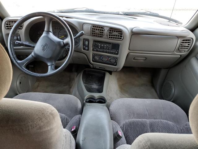 Photo 8 from auction – 2000 CHEVROLET BLAZER with VIN 1GNCS13W0Y2347915