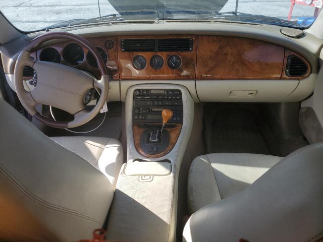 Photo 8 from auction – 2002 JAGUAR XK8 with VIN SAJDA42C12NA26033