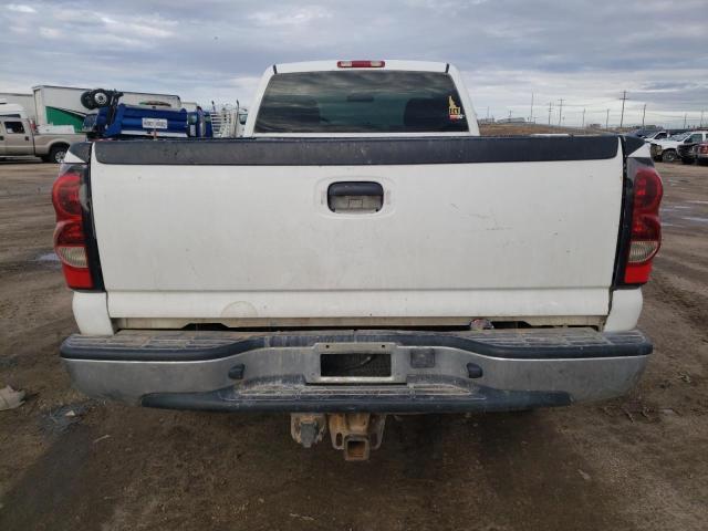 Photo 6 from auction – 2005 CHEVROLET SILVERADO with VIN 1GCHC24U95E128489