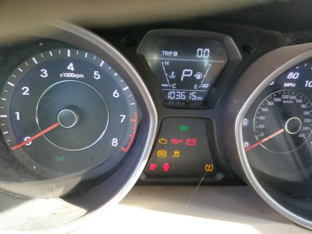 Photo 9 from auction – 2016 HYUNDAI UK with VIN 5NPDH4AE6GH786427