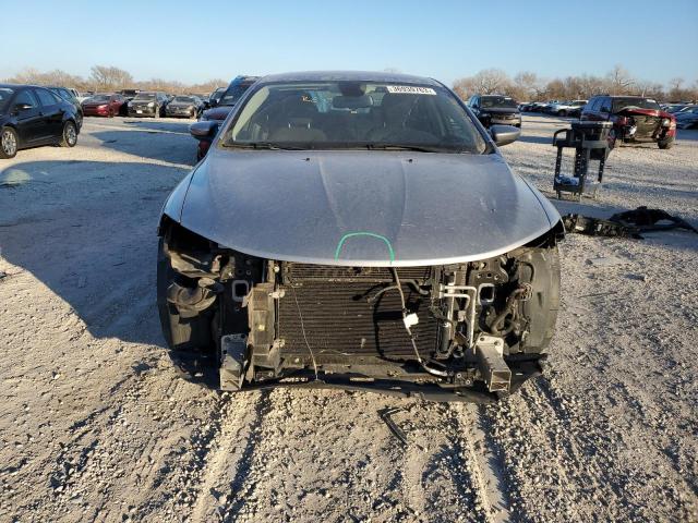 Photo 5 from auction – 2015 CHRYSLER 200 LIMITE with VIN 1C3CCCAB8FN688402