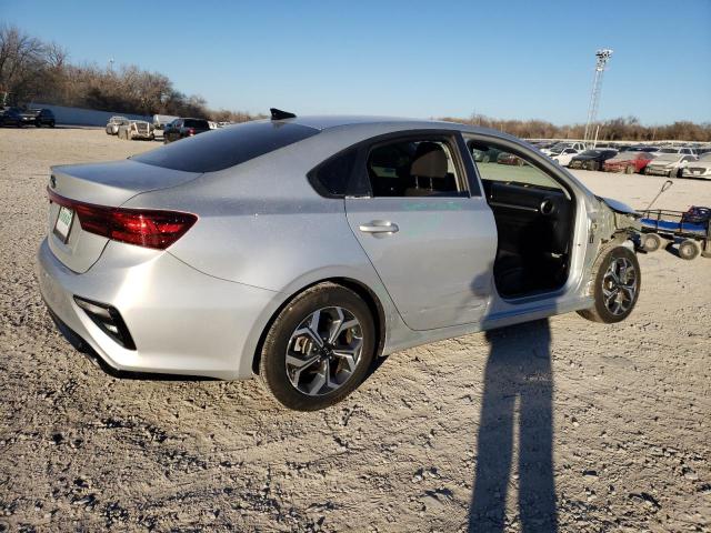 Photo 3 from auction – 2021 KIA FORTE FE with VIN 3KPF24AD8ME331242