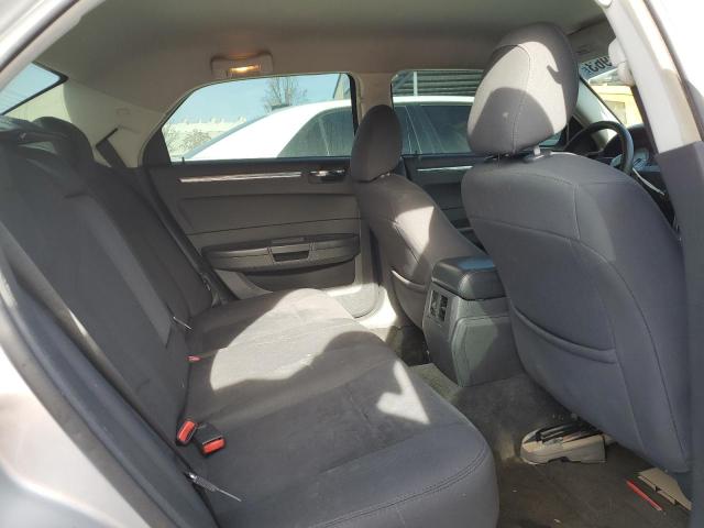 Photo 10 from auction – 2010 CHRYSLER 300 TOURIN with VIN 2C3CA4CD2AH185573
