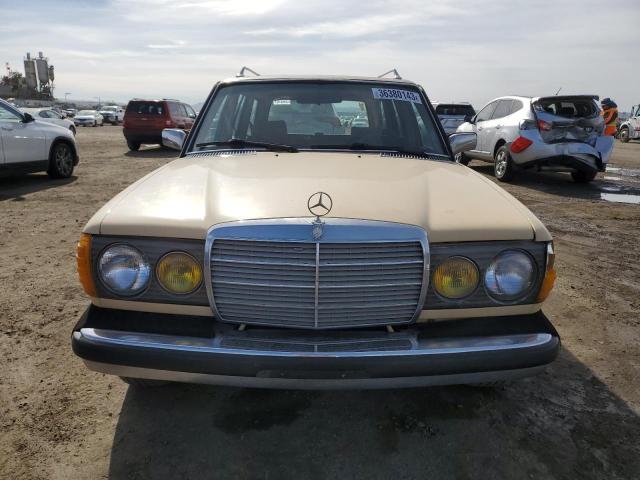 Photo 5 from auction – 1981 MERCEDES-BENZ 300-CLASS with VIN WDBAB93A4BN001471